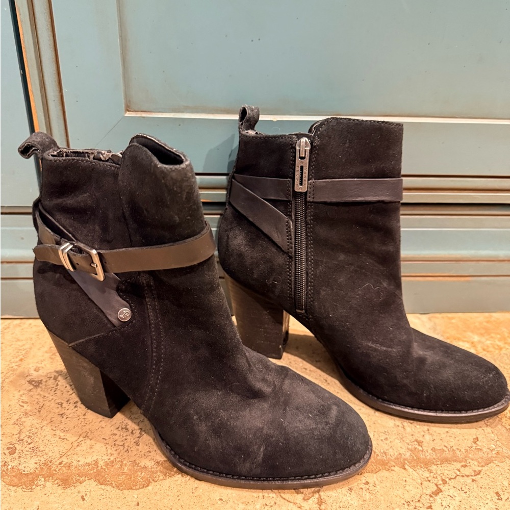 Ivanka Trump booties - Picture 4 of 9